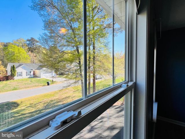 213 FOREST AVE, Colonial Beach, VA 22443