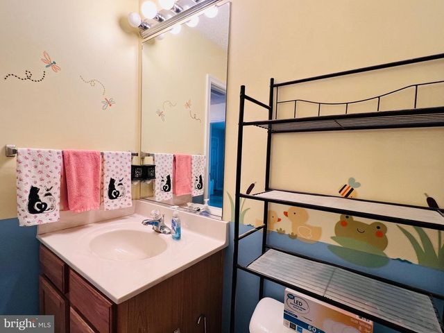 213 FOREST AVE, Colonial Beach, VA 22443