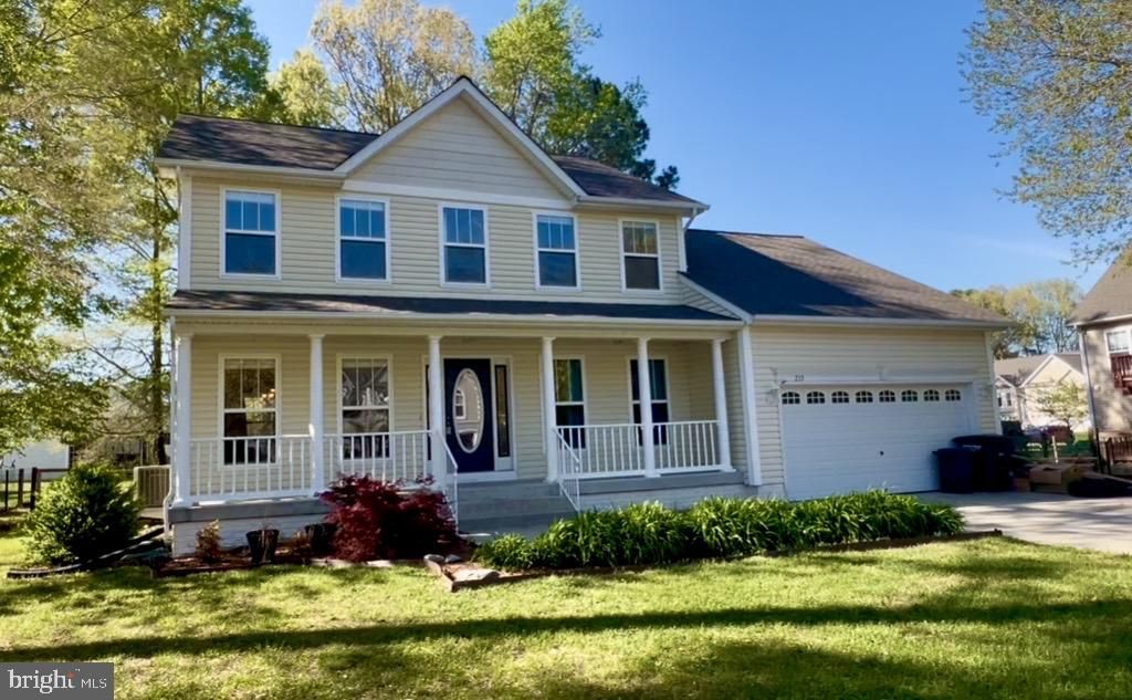 213 FOREST AVE, Colonial Beach, VA 22443