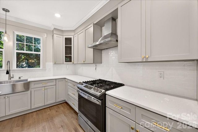 701 Seldon Drive, Charlotte, NC 28216