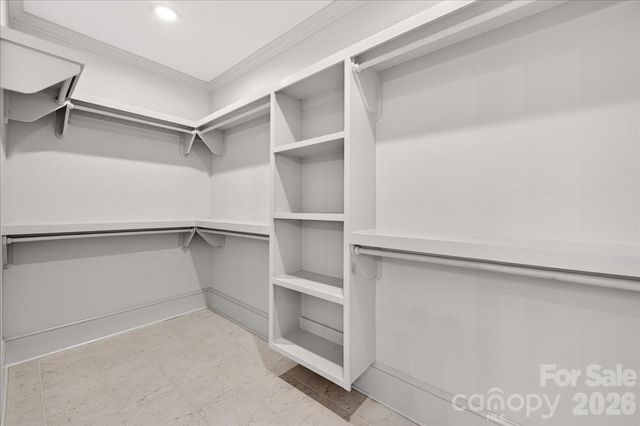 701 Seldon Drive, Charlotte, NC 28216