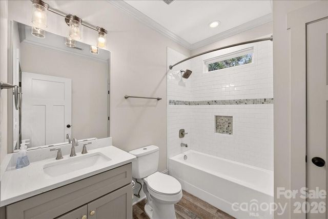 701 Seldon Drive, Charlotte, NC 28216