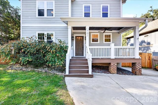 701 Seldon Drive, Charlotte, NC 28216