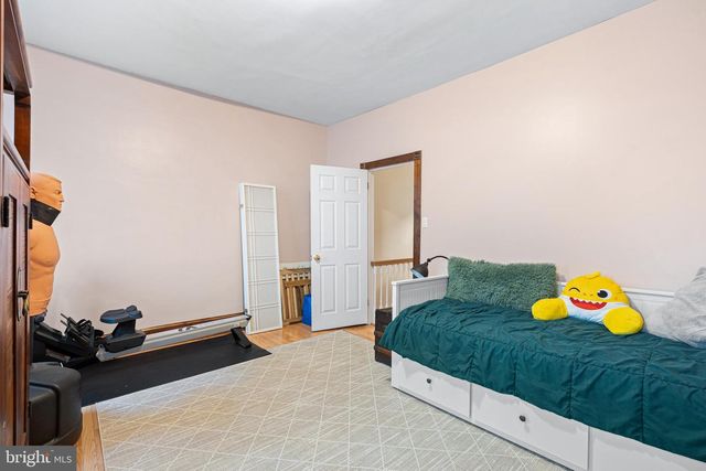 2629 ASPEN ST, Philadelphia, PA 19130