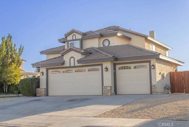 12242 San Ysidro St, Victorville, CA 92392