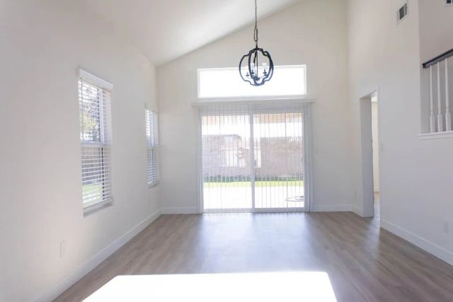 12242 San Ysidro St, Victorville, CA 92392