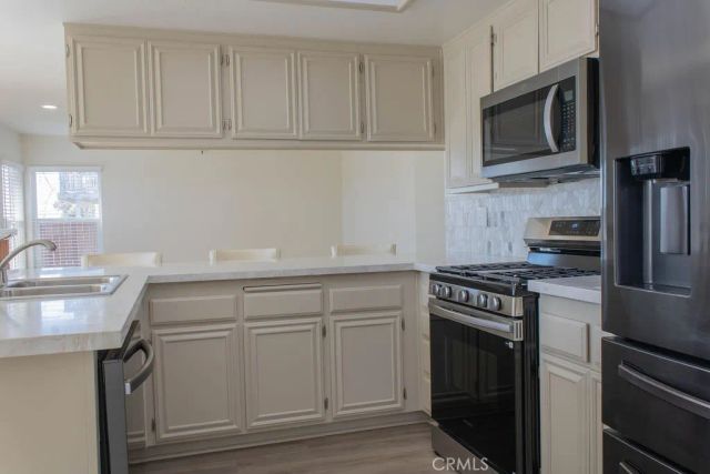12242 San Ysidro St, Victorville, CA 92392