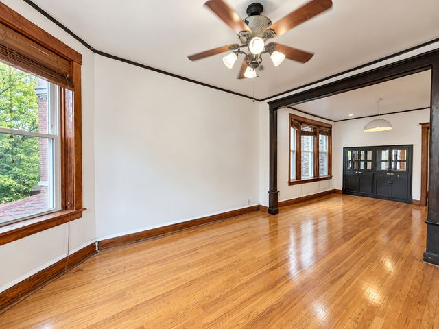 1438 N Central Park Avenue, Chicago, IL 60651