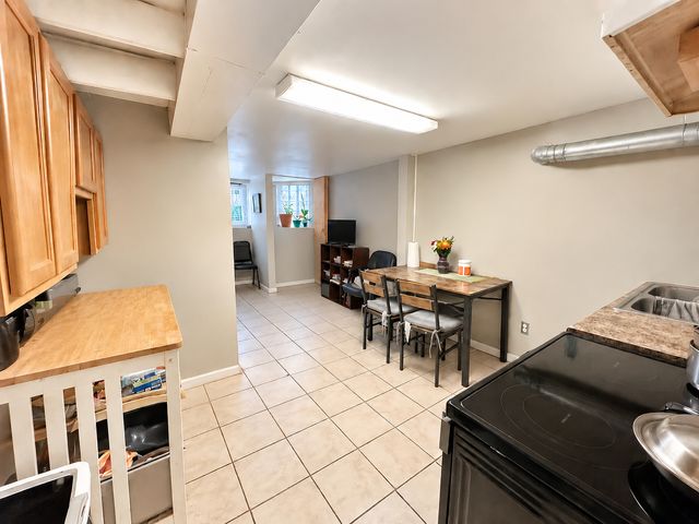 1438 N Central Park Avenue, Chicago, IL 60651