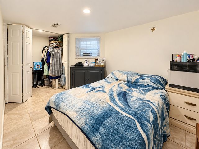 1438 N Central Park Avenue, Chicago, IL 60651
