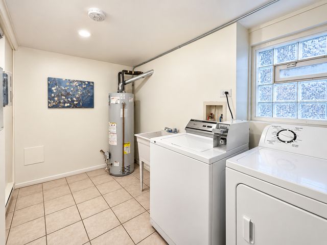 1438 N Central Park Avenue, Chicago, IL 60651