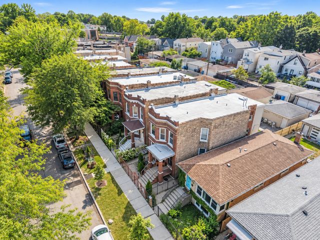 1438 N Central Park Avenue, Chicago, IL 60651