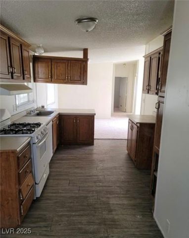 4575 Stemrose Way, Las Vegas, NV 89122