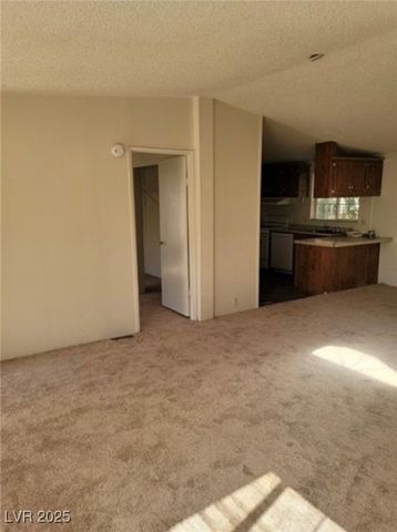 4575 Stemrose Way, Las Vegas, NV 89122