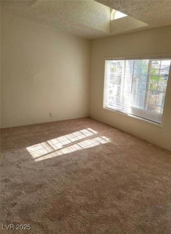 4575 Stemrose Way, Las Vegas, NV 89122