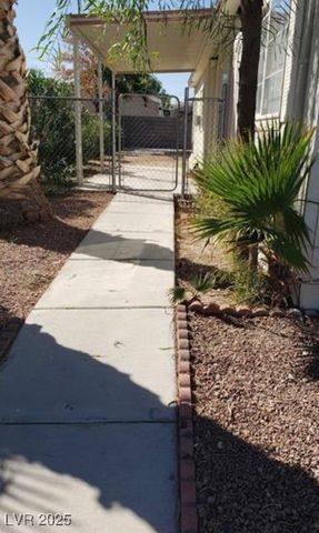 4575 Stemrose Way, Las Vegas, NV 89122