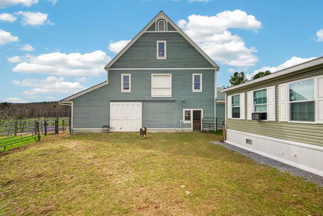 751 Main Road, Stamford, VT 05352