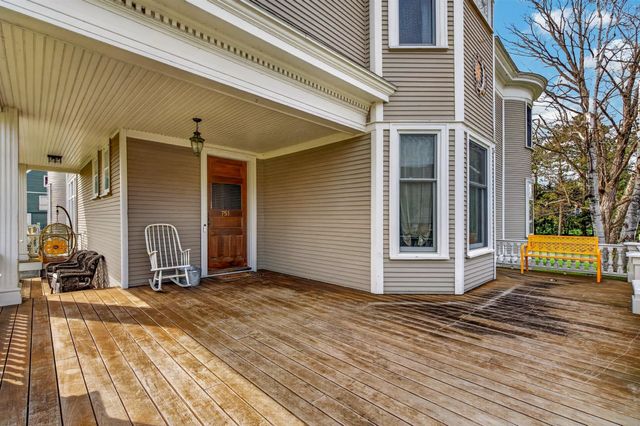 751 Main Road, Stamford, VT 05352