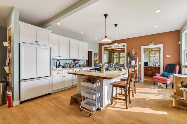 751 Main Road, Stamford, VT 05352
