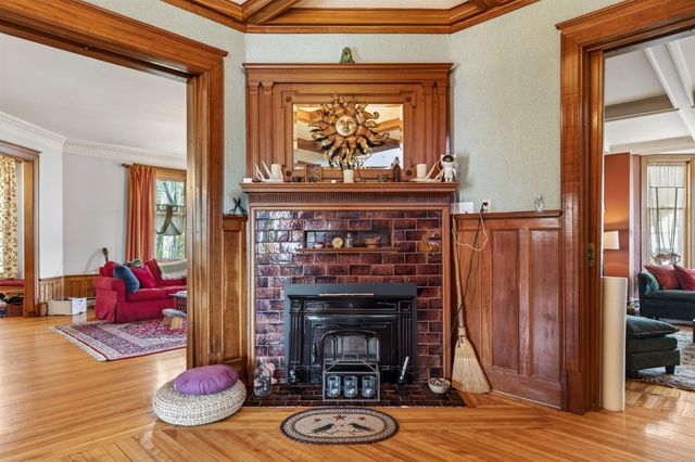 751 Main Road, Stamford, VT 05352