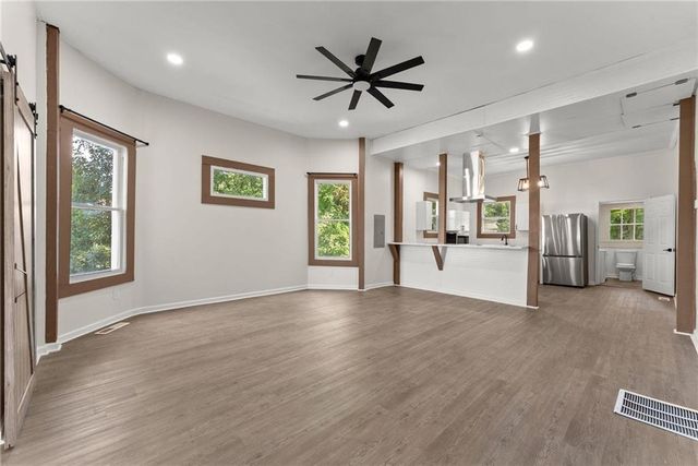 2158 Broad Street, Commerce, GA 30529