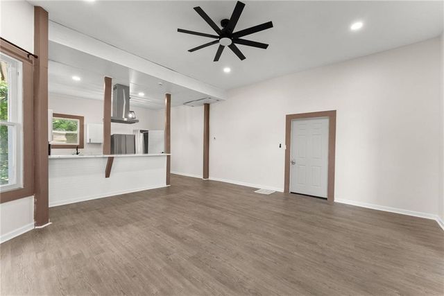 2158 Broad Street, Commerce, GA 30529