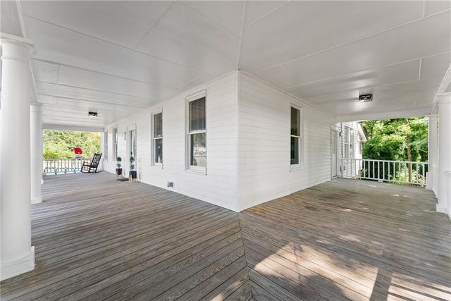 2158 Broad Street, Commerce, GA 30529