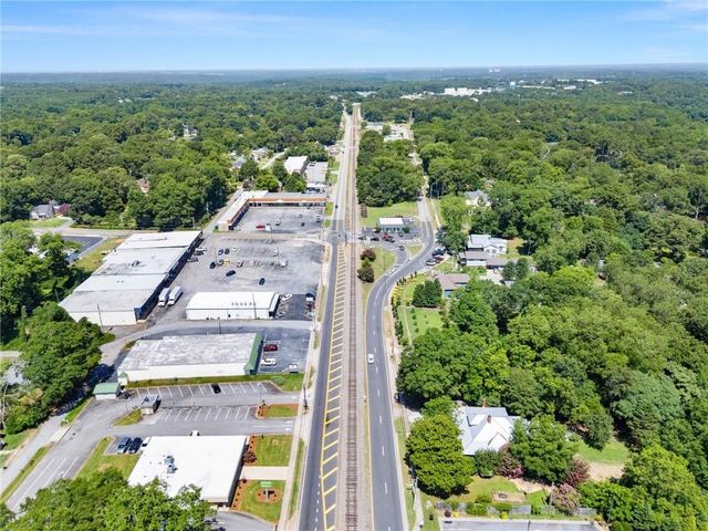 2158 Broad Street, Commerce, GA 30529
