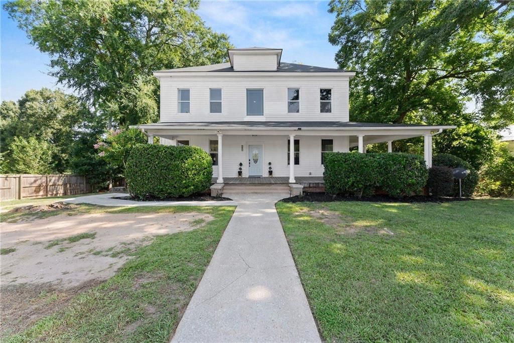 2158 Broad Street, Commerce, GA 30529