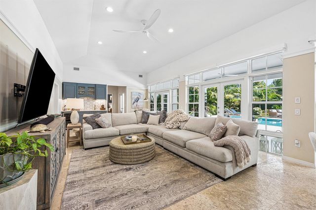 1101 Thomas Street, Delray Beach, FL 33483