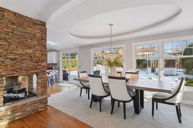 5521 Halifax Lane, Edina, MN 55424