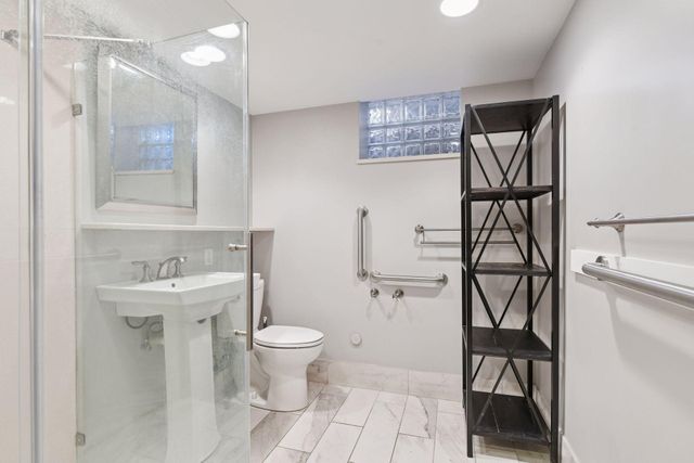 5521 Halifax Lane, Edina, MN 55424