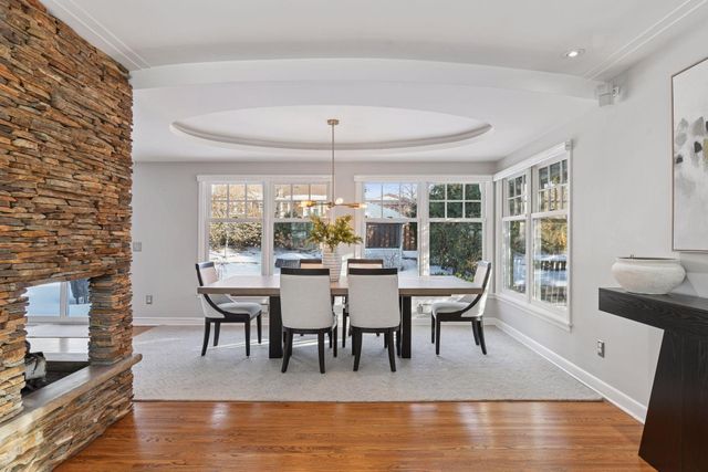 5521 Halifax Lane, Edina, MN 55424