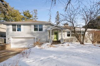 5521 Halifax Lane, Edina, MN 55424