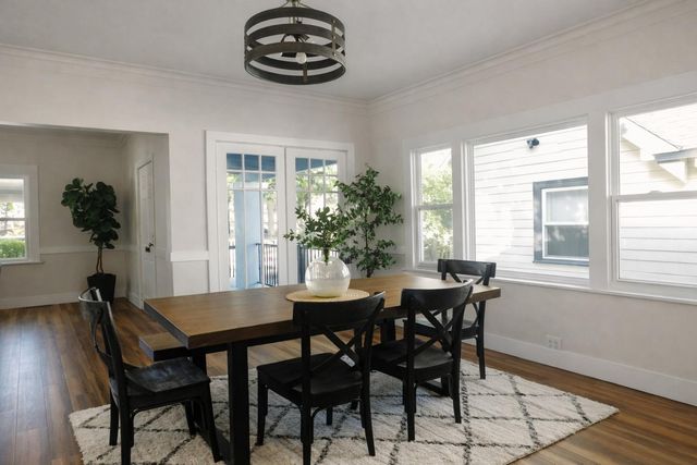 2010 X St, Sacramento, CA 95818