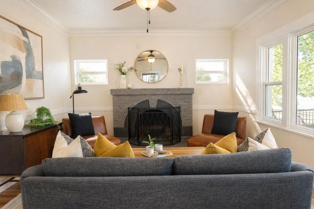 2010 X St, Sacramento, CA 95818