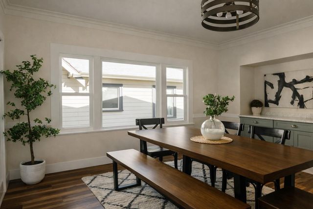 2010 X St, Sacramento, CA 95818