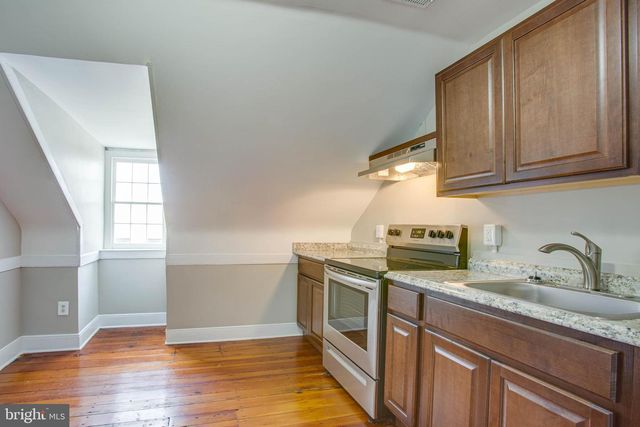 312 WILLIAM ST, Fredericksburg, VA 22401
