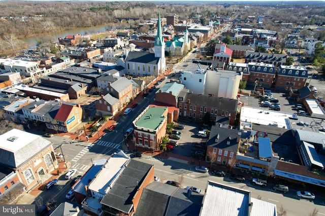 312 WILLIAM ST, Fredericksburg, VA 22401