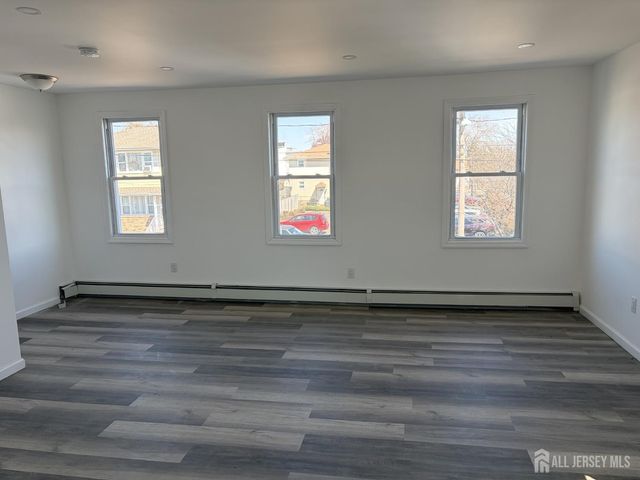 15 Fitch Street, Carteret, NJ 07008