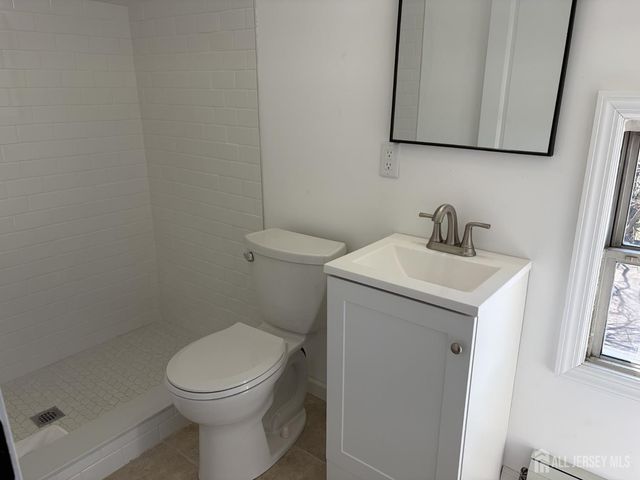 15 Fitch Street, Carteret, NJ 07008