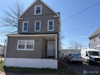 15 Fitch Street, Carteret, NJ 07008