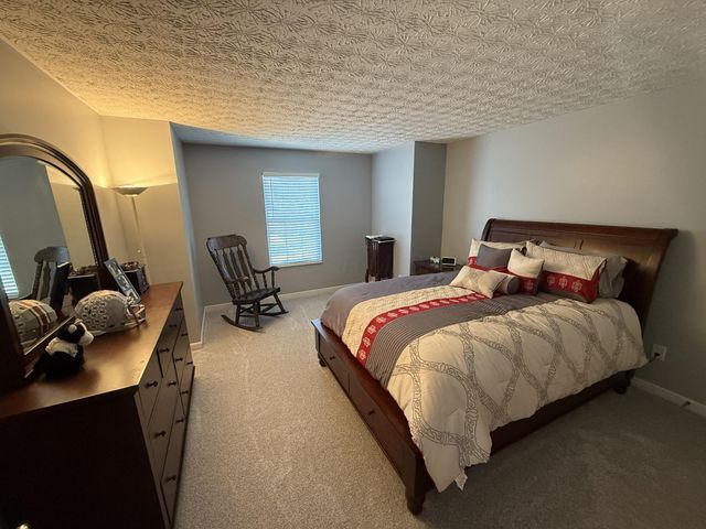 2230 Seton Drive, Lewis Center, OH 43035