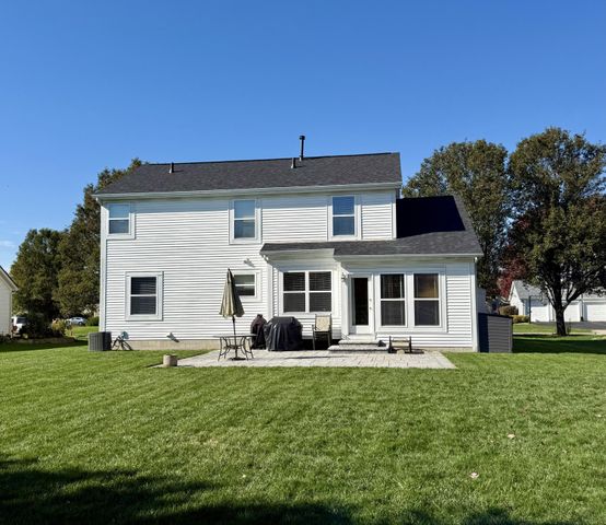 2230 Seton Drive, Lewis Center, OH 43035