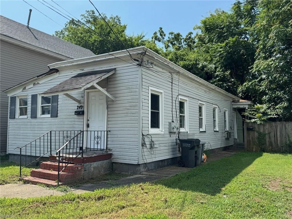 249 Lee ST, Hampton, VA 23669