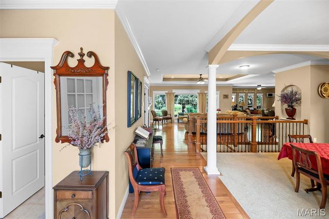 101 Fountain Drive, Glen Carbon, IL 62034