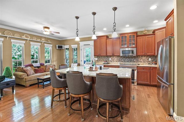 101 Fountain Drive, Glen Carbon, IL 62034