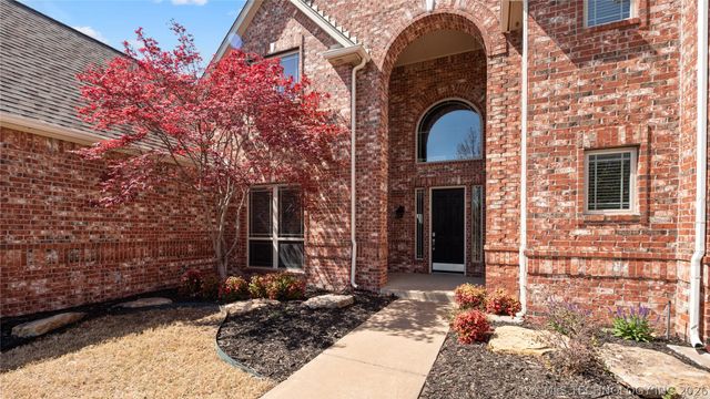 4301 N Walnut Avenue, Broken Arrow, OK 74012