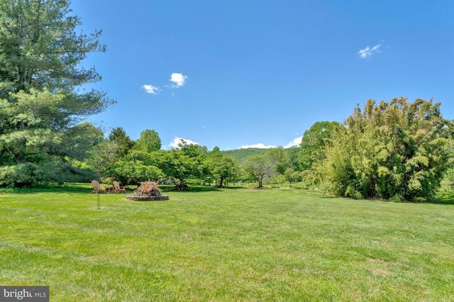 15820 HUNTON LN, Haymarket, VA 20169