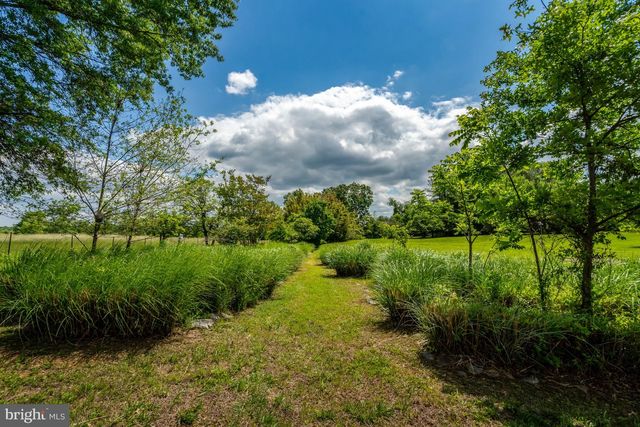 15820 HUNTON LN, Haymarket, VA 20169